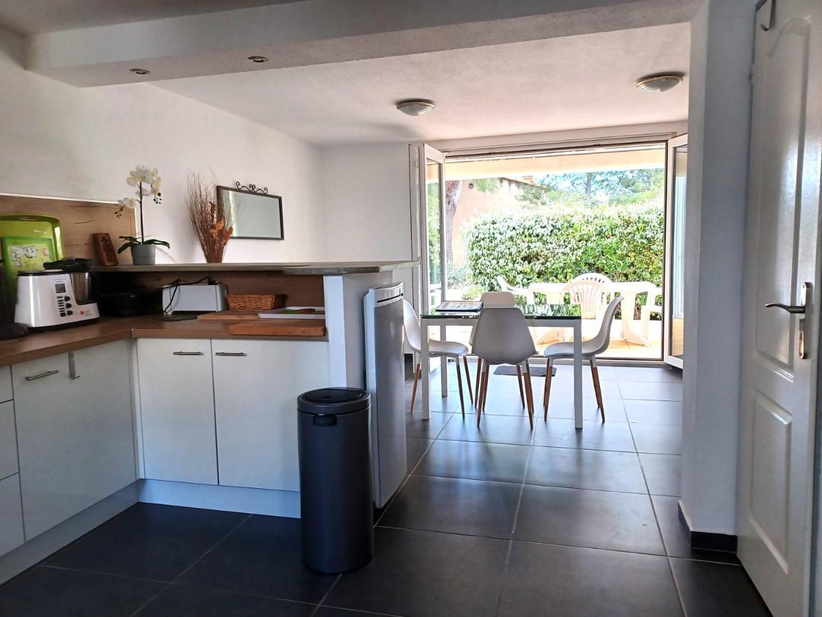Cote Indigo - Villa 7 Personnes, 3 Chambres, 3 Terrasses - A 150 De La Mer Saint-Pierre-la-Mer  Buitenkant foto